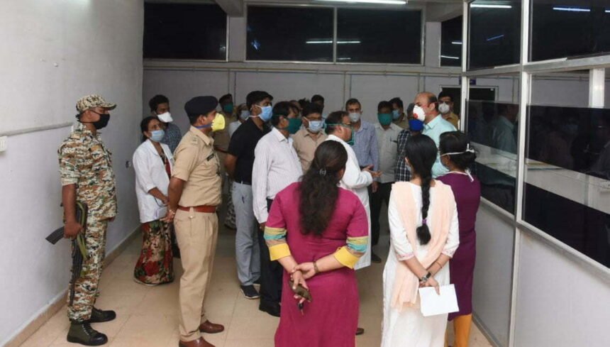 Patients found positive in the district will now be treated at Shankaracharya Hospital: Collector Sarveshwar Narendra Bhure gave instructions