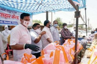 Commendable efforts of NSUI and Youth Congress: Free migrants are getting migrant laborers free