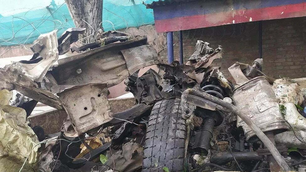 पुलवामा में हमले की एक और साजिश नाकाम, सेना ने वक्त रहते IED से भरी कार को उड़ाया, देखें Video