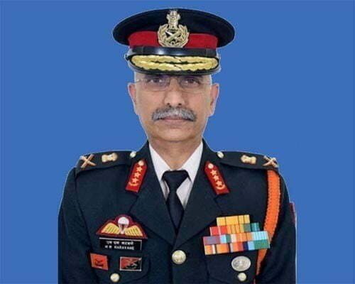 नियंत्रण रेखा पर चल रहे तनाव के बीच सेना प्रमुख नवरणे का लद्दाख दौरा