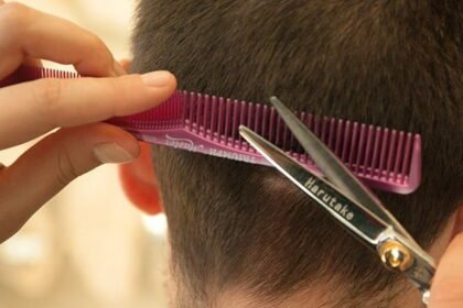 Relief news for salon operators: Now shop will be able to play on Sunday also, this will be the time