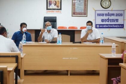 Collector took a meeting of corporation officers: review of development works, instructions to complete the works under construction soon