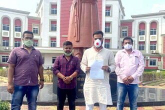 NSUI demands memorandum submitted to CSVTU Vice-Chancellor: eighth semester exam to be online