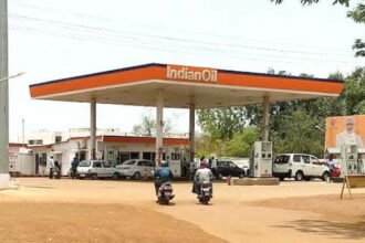 Constant rise in petrol diesel prices, people's budget deteriorated: Such prices increased in the last 8 days