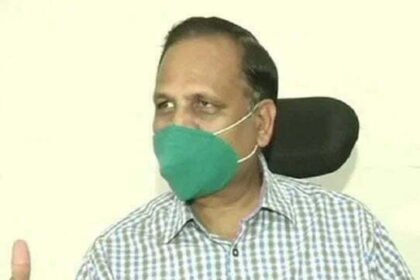 Delhi Health Minister Satyendar Jain's condition worsens, kept on oxygen support