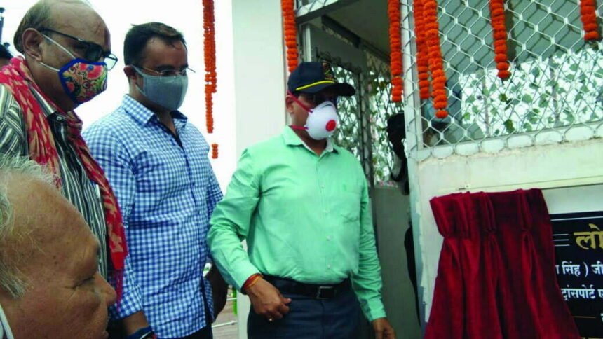 Construction of Traffic Chowk in memory of transporter Veerasinh: Durg SP inaugurated