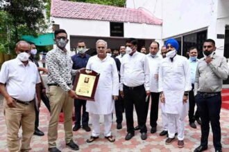 भूपेश बघेल से विभिन्न औद्योगिक और व्यावसायिक संगठनों के प्रतिनिधियों ने की मुलाकात, लोकप्रिय मुख्यमंत्रियों की रैंकिंग में दुसरा स्थान प्राप्त होने पर दी शुभकामनाएं…