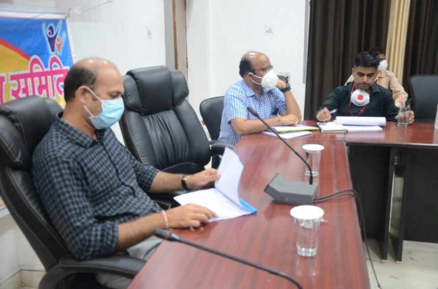 Collector strict about begging children on cigars: said - if even a child shows begging on signal, then this child line defaults