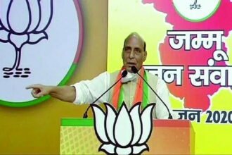 चीन के साथ सीमा विवाद पर रक्षा मंत्री की दो टूक, कहा- भारत अब कमजोर देश नहीं रहा