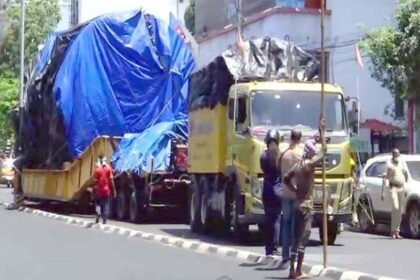 70 ton weighing machine, 74 wheels truck: 1700 km journey completed in a year