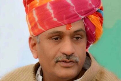 Case filed against Union minister for the overthrow of Gehlot government, Shekhawat told audio fake