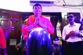 Ablution with 51 liters of milk at the Rajarajeshwari temple