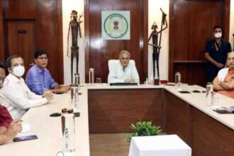 CM Baghel reviewed the preparedness of the Godhan Nyaya Yojana Scheme
