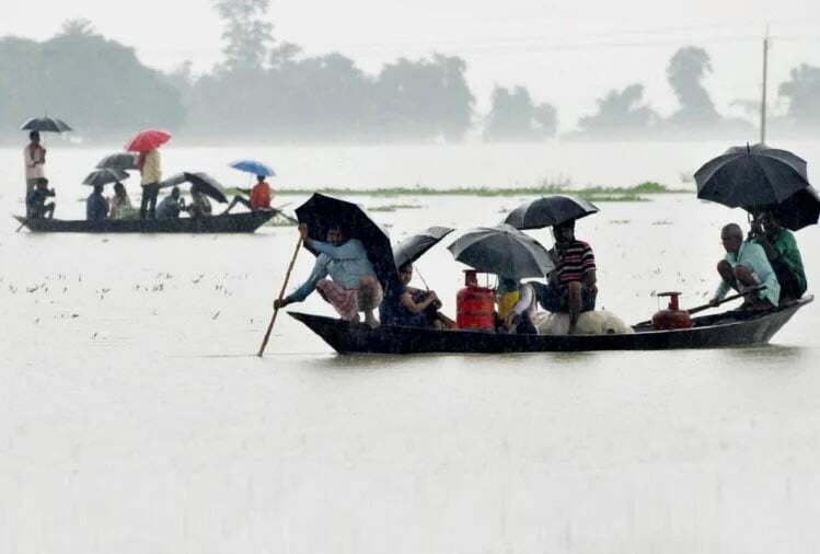 असम बाढ़ में मरने वालों की संख्या 123 हुई, 70 लाख से ज्यादा लोग प्रभावित