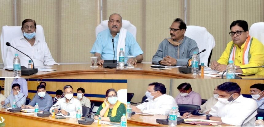 Cabinet Subcommittee recommends to buy one and a half rupees per kg of cow dung