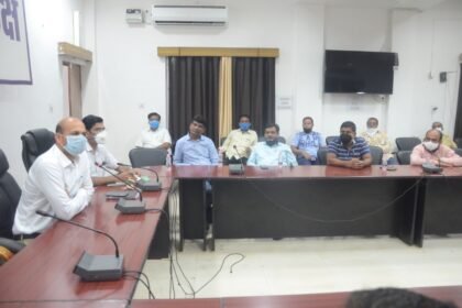 One Home, One Tree Campaign: Collector appealed to all for participation