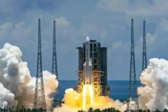 चीन ने मंगल के लिए लॉन्च किया पहला मिशन, भारत पहले ही है क्लब में शामिल