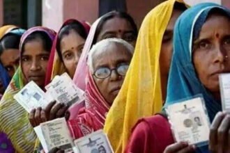 वोट डालते समय टूथपिक्स और दस्ताने का होगा इस्तेमाल, जानें कोरोना काल में कैसे बदल जाएगा बिहार चुनाव
