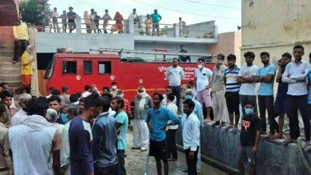 अवैध बम फैक्ट्री में धमाका, आठ की मौत और 20 से अधिक घायल