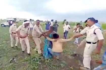 गुना में किसान दंपति की पुलिसिया पिटाई पर सियासत तेज, राहुल गांधी, मायावती सहित विपक्ष ने साधा शिवराज सरकार पर निशाना