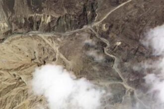 गर्मी बढ़ने से गलवान में चीनी सैनिकों की जान मुश्किल में, हटना पड़ सकता है पीछे