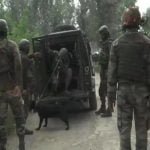 श्रीनगर के बाहरी इलाके में सुरक्षा बलों के साथ मुठभेड़ में दो आतंकी ढेर