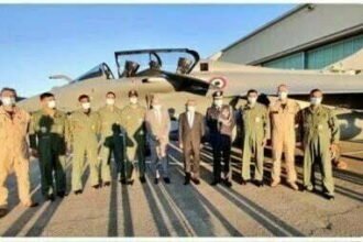 भारत चीन सीमा विवाद के बीच आज फ्रांस से भारत के लिए उड़ान भरेंगे पांच राफेल विमान