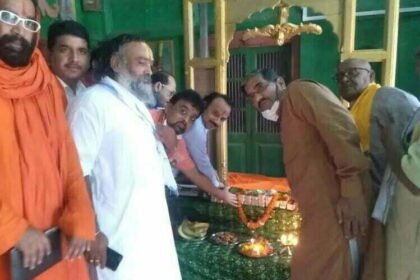 राम मंदिर की आधार शिला के लिए ज्वैलर्स एसोसिएशन ने भेंट की 33 किलो चांदी की ईंट