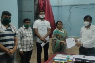 Bhilai City District Congress President Tulsi Sahu submits memorandum to President to postpone JEE-NEET exam