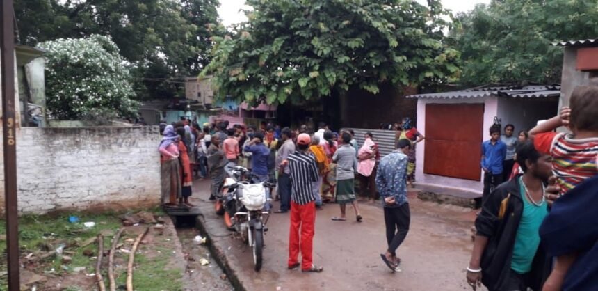 Murder of husband and wife in Khursipar