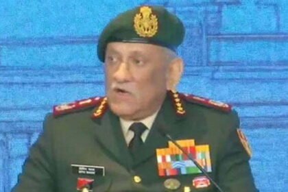 On the China border dispute, CDS Rawat said…. Military option is ready if talks fail
