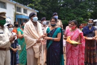 Commendable efforts of Andhra Mahila Mandali