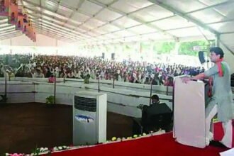 बीजेपी का दावा- 76 हजार से ज्यादा कार्यकर्ताओं ने थामा पार्टी का दामन