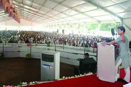 बीजेपी का दावा- 76 हजार से ज्यादा कार्यकर्ताओं ने थामा पार्टी का दामन