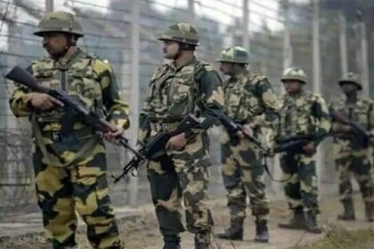 गोतस्करी कर रहे बांग्लादेशी घुसपैठियों को बीएसएफ ने रोका, तो लोहे की रॉड से हुआ हमला… फायरिंग में दो तस्कर ढेर