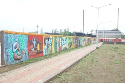 The pond of Bapu Nagar Khursipar was decorated
