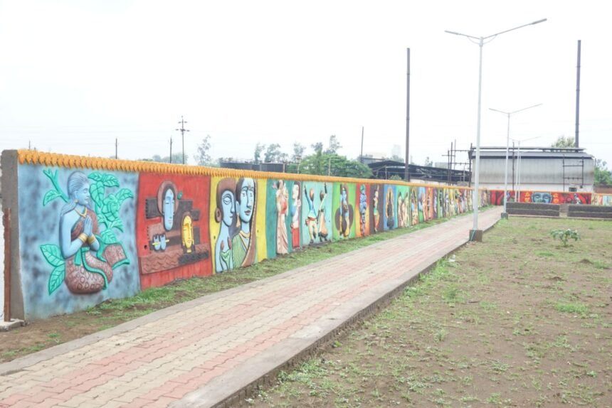 The pond of Bapu Nagar Khursipar was decorated