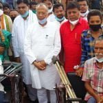 Congress honors the Corona warriors: distribute tricycles to the handicapped… .. included in the program of Home Minister of the state