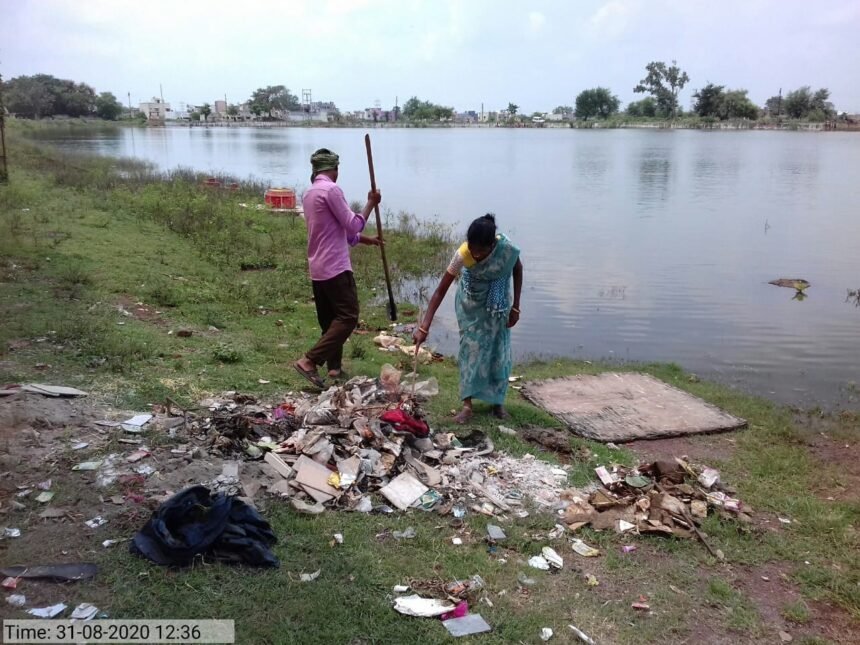 Arrangement of statue immersion in 13 ponds of Bhilai City, Corporation Deputy Commissioner Ashok Dwivedi took stock of the system