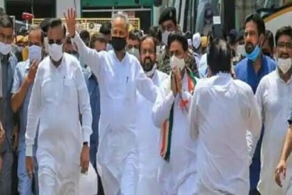 109 विधायकों के समर्थन का दावा, पर 99 के फेर में फंसते नजर आ रहे गहलोत