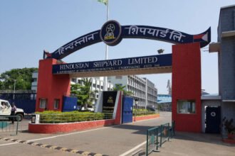 Major accident in Visakhapatnam: Crane suddenly collapses at Hindustan Shipyard, 10 dead