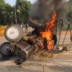 Boil on agricultural laws…. Demonstrators set fire to tractor on Rajpath in Delhi