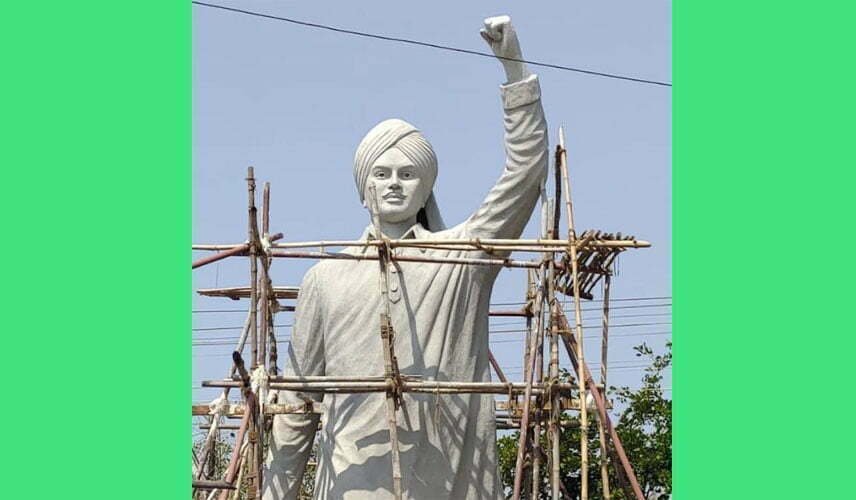 Shaurya Memorial being built by the initiative of MLA and Mayor Devendra… ..The statue of Shaheed Bhagat Singh, weighing 5 tons, made from metalgun… will be installed here