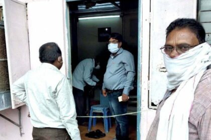 Durg Corporation's action against its own workers who were negligent