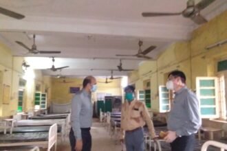 There will be 3 counters in the Fever Clinic of the District Hospital