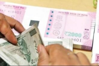 Diwali gift for bankers: Salary will increase by 15%