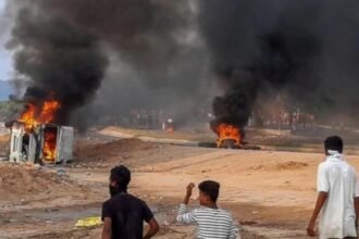 डूंगरपुर में प्रदर्शन के दौरान हिंसा, फायरिंग में एक की मौत