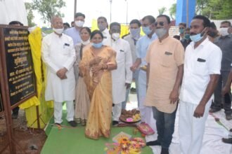 Home Minister Tamradhwaj Sahu inaugurated the Urban Gowthan in Risali