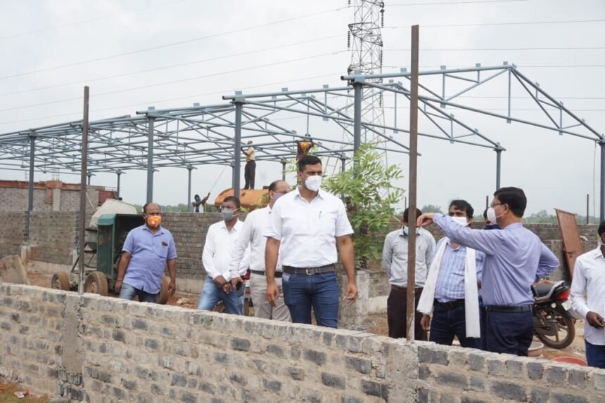 Mayor and MLA Devendra Yadav inspected the under construction