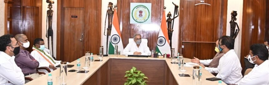 Officials of Chhattisgarh Poultry Farmers Association met CM